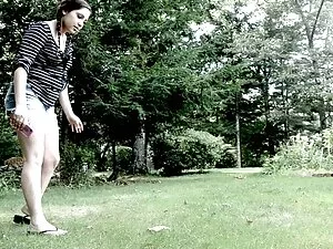 Un strip-tease sexy  ...